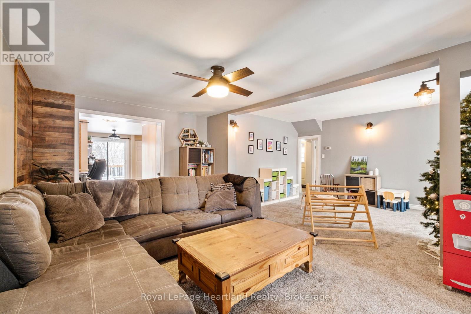 70399 Perth Road 164, South Huron, Ontario  N0K 1K0 - Photo 19 - X12600468