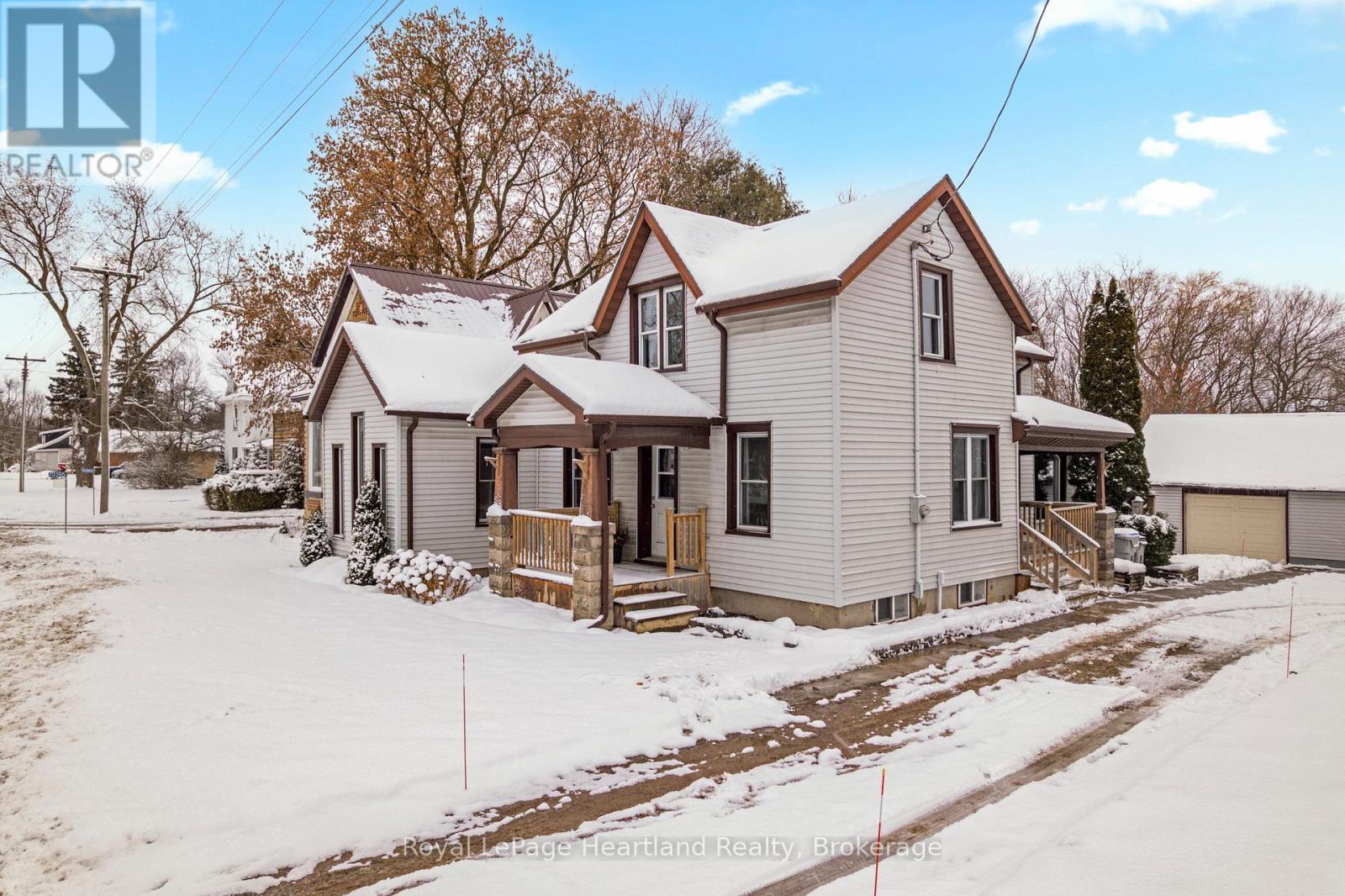 70399 Perth Road 164, South Huron, Ontario  N0K 1K0 - Photo 3 - X12600468