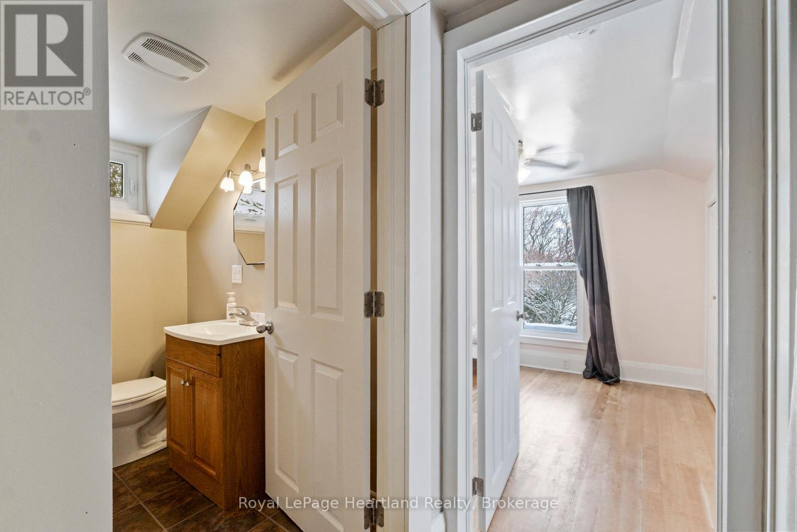 70399 Perth Road 164, South Huron, Ontario  N0K 1K0 - Photo 35 - X12600468