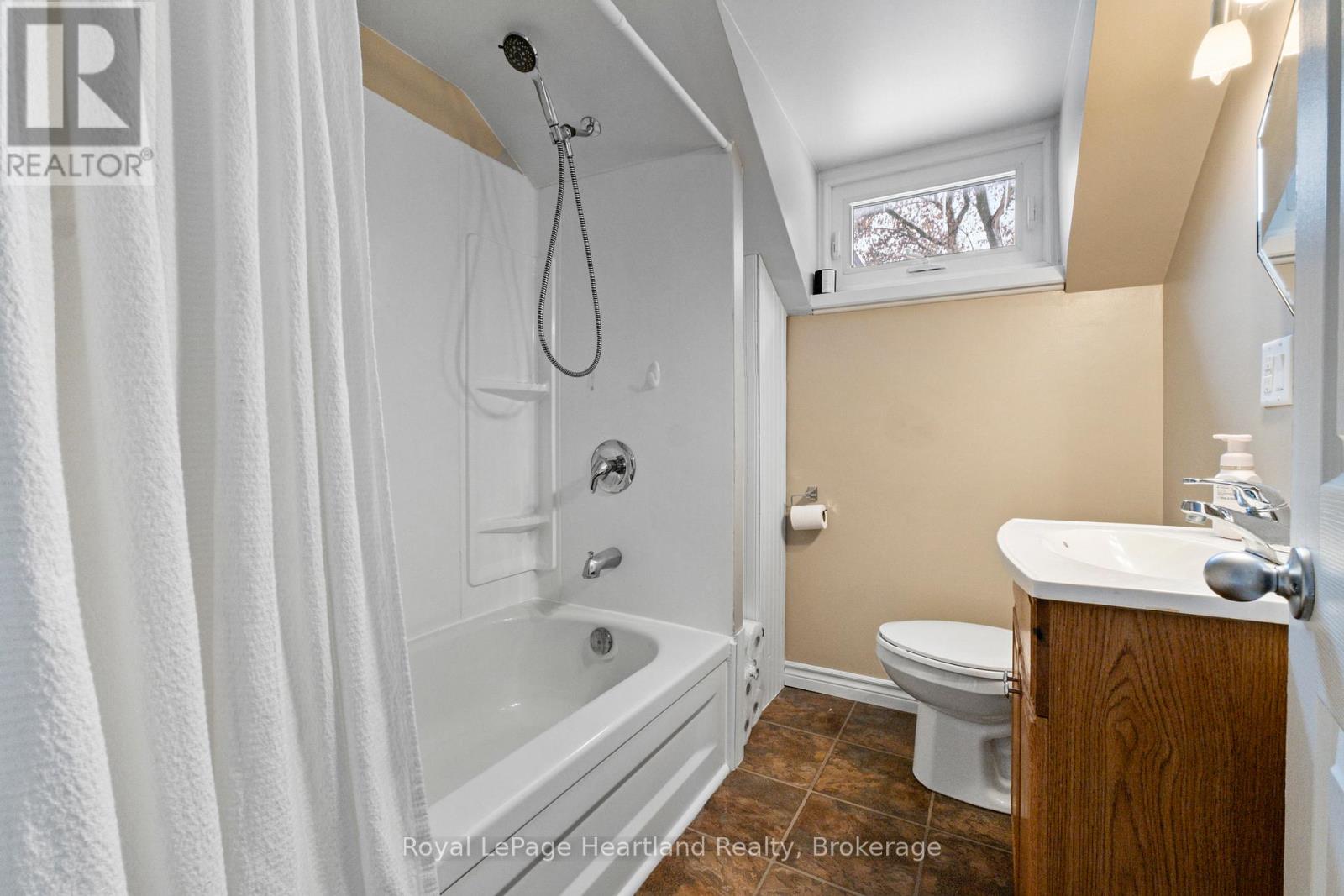 70399 Perth Road 164, South Huron, Ontario  N0K 1K0 - Photo 36 - X12600468