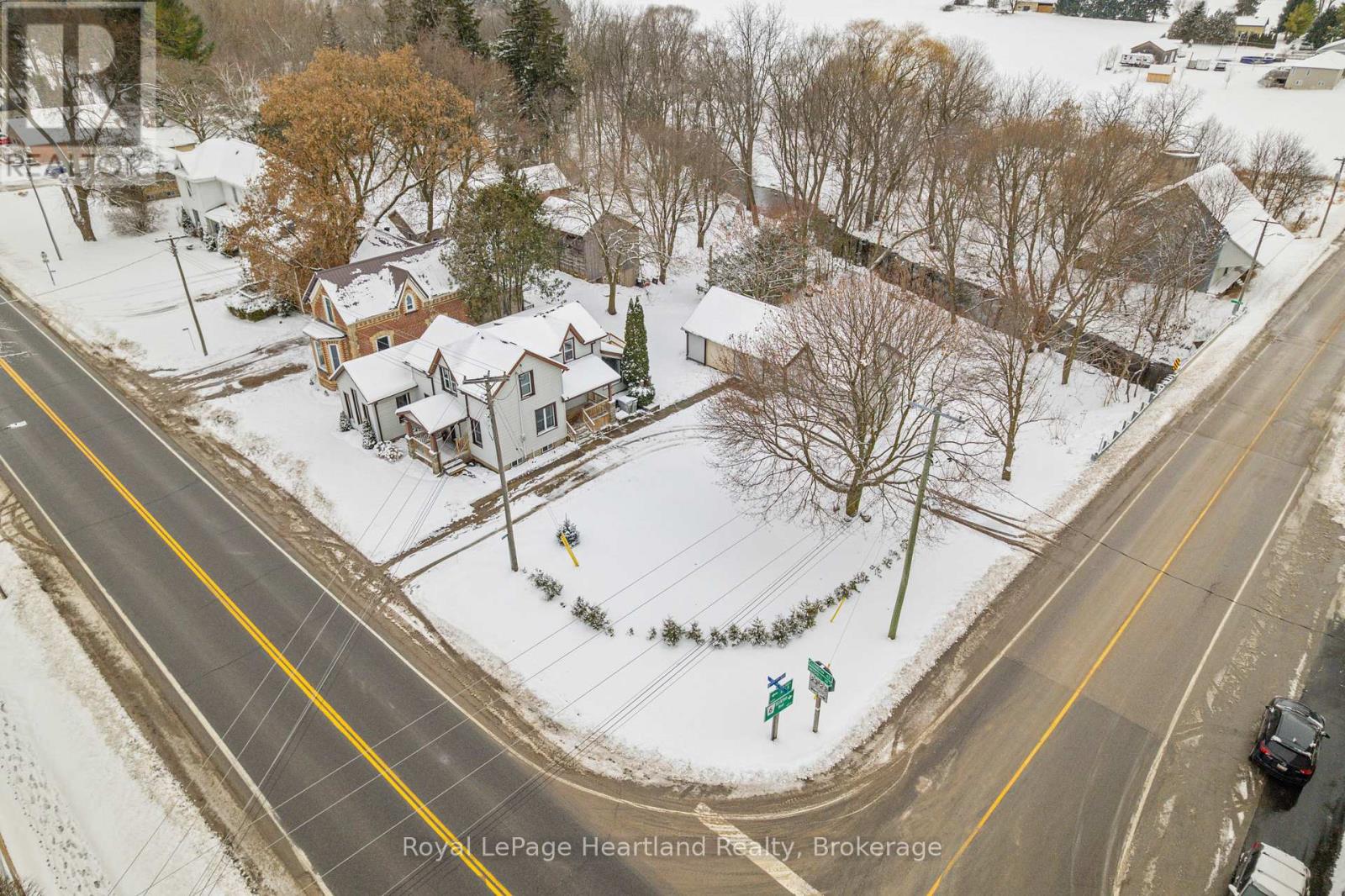 70399 Perth Road 164, South Huron, Ontario  N0K 1K0 - Photo 48 - X12600468