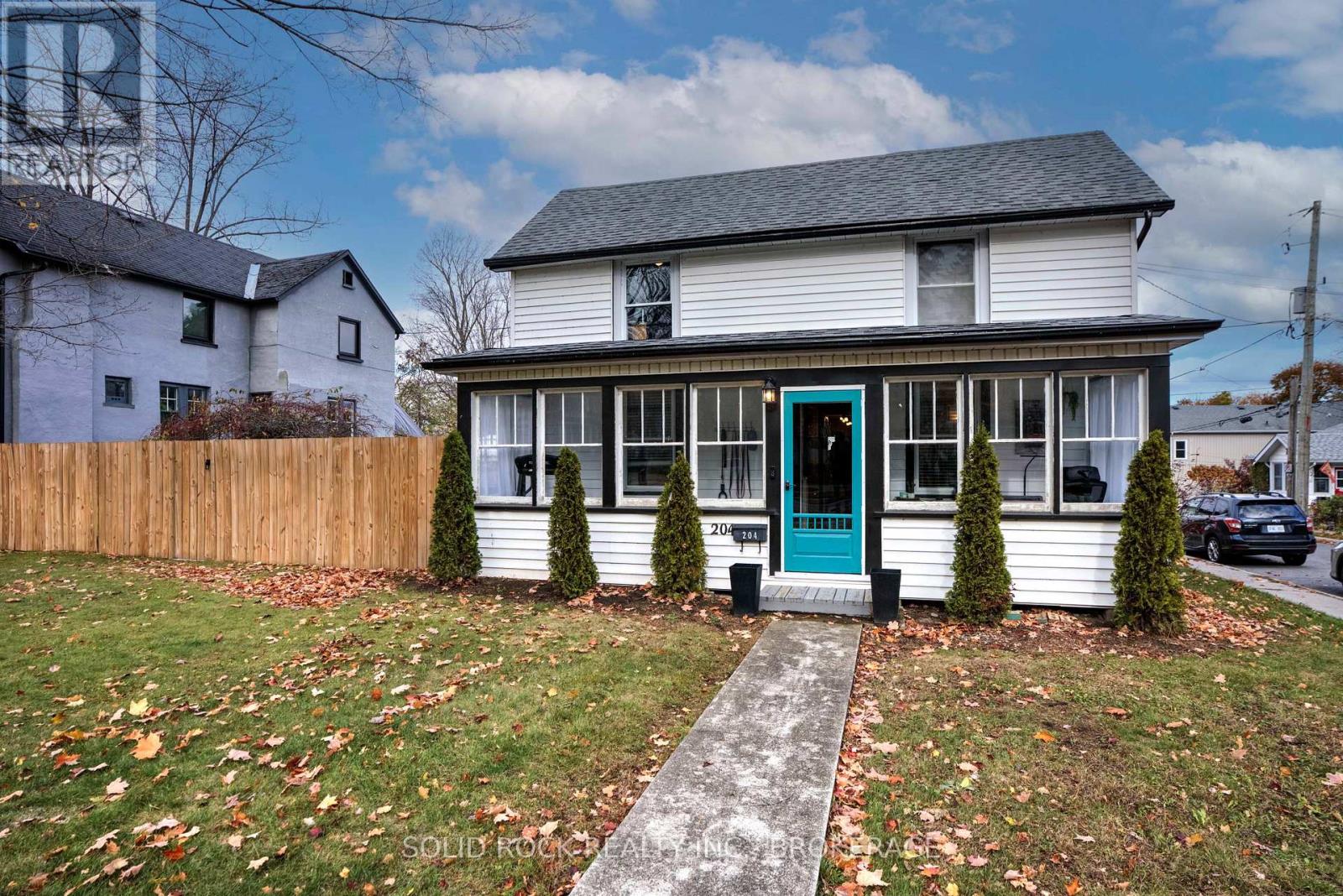 204 King Street W, Gananoque, Ontario  K7G 2G6 - Photo 1 - X12600428