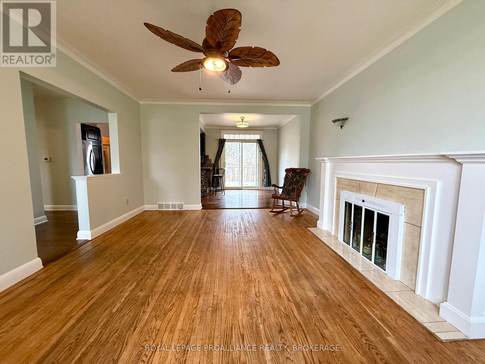 725 Front Road, Kingston, Ontario  K7M 5R6 - Photo 6 - X12600460