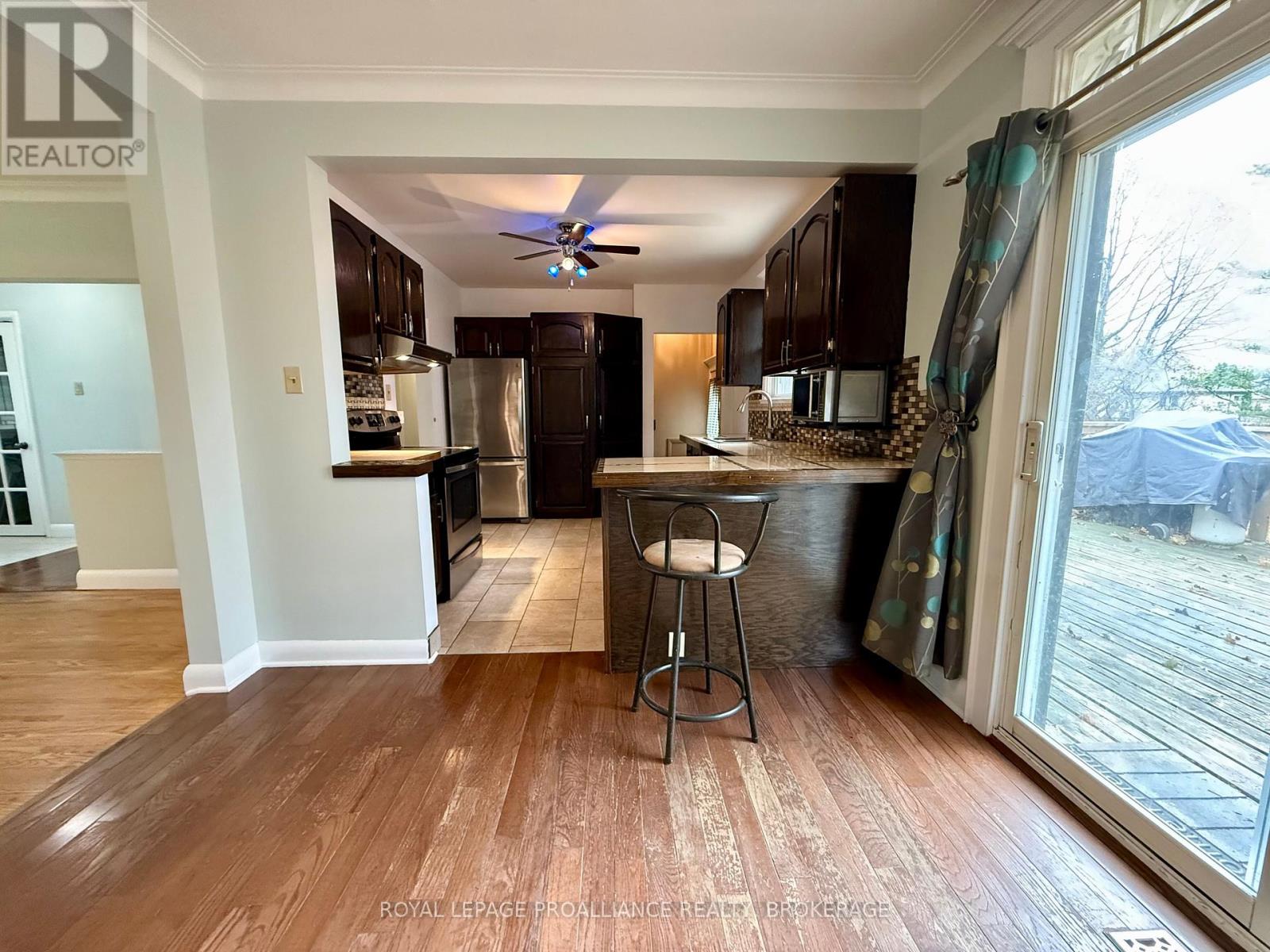 725 Front Road, Kingston, Ontario  K7M 5R6 - Photo 9 - X12600460