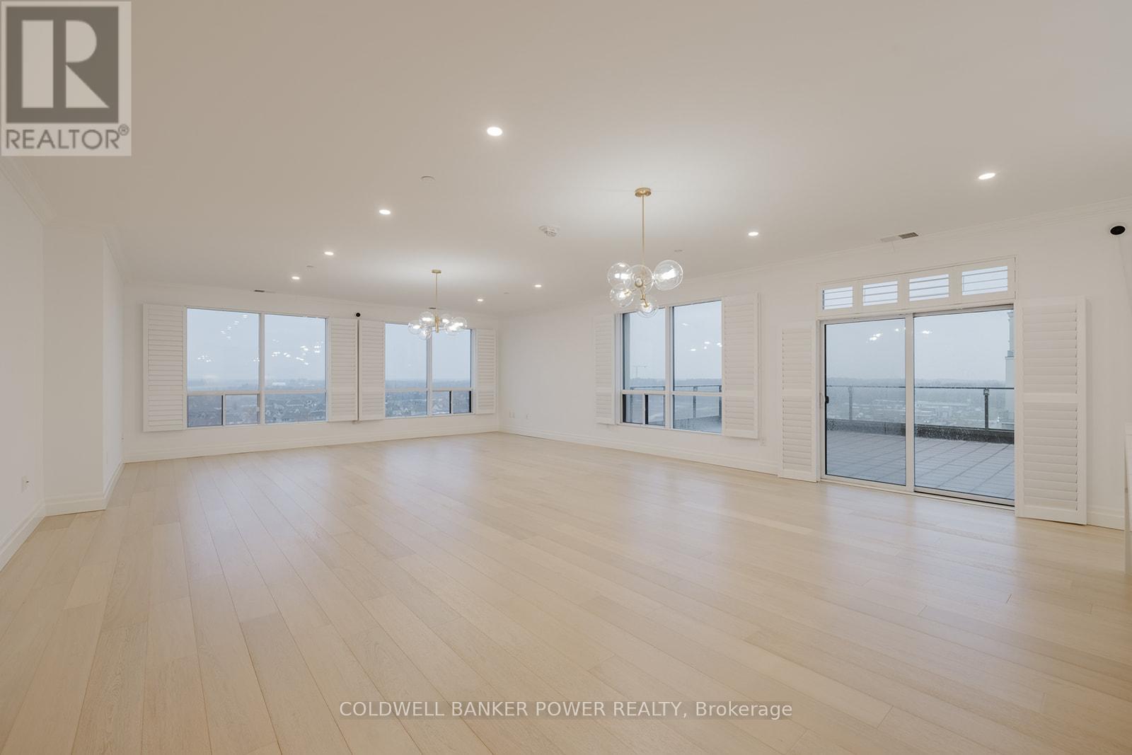 1103 - 260 Villagewalk Boulevard, London North, Ontario  N6G 0W6 - Photo 8 - X12600472