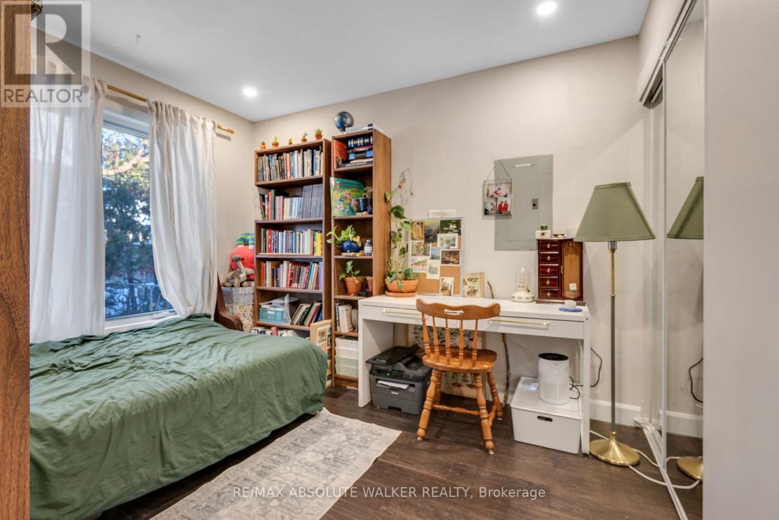 1343 Highgate Road, Ottawa, Ontario  K2C 2Y5 - Photo 14 - X12600418