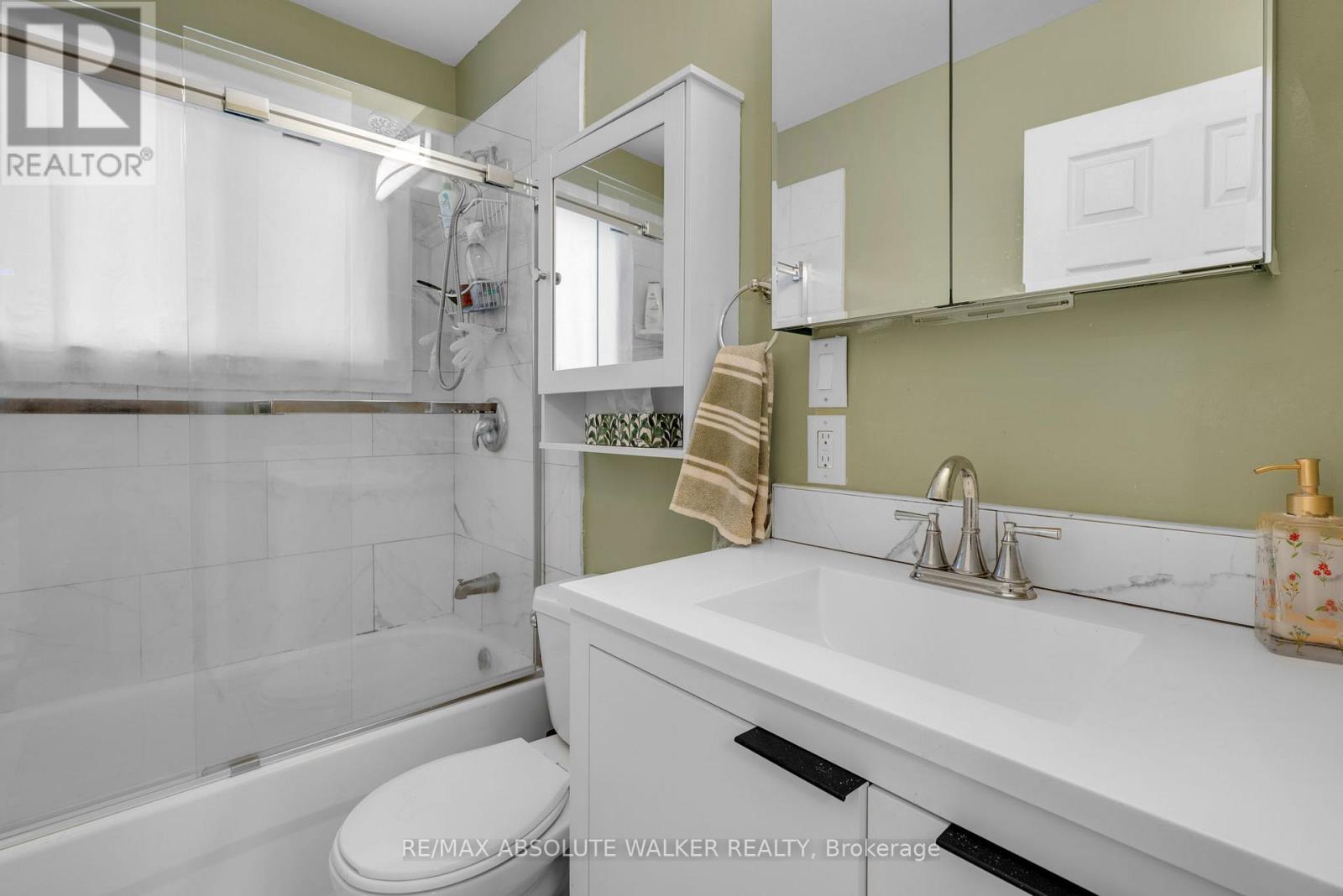 1343 Highgate Road, Ottawa, Ontario  K2C 2Y5 - Photo 18 - X12600418