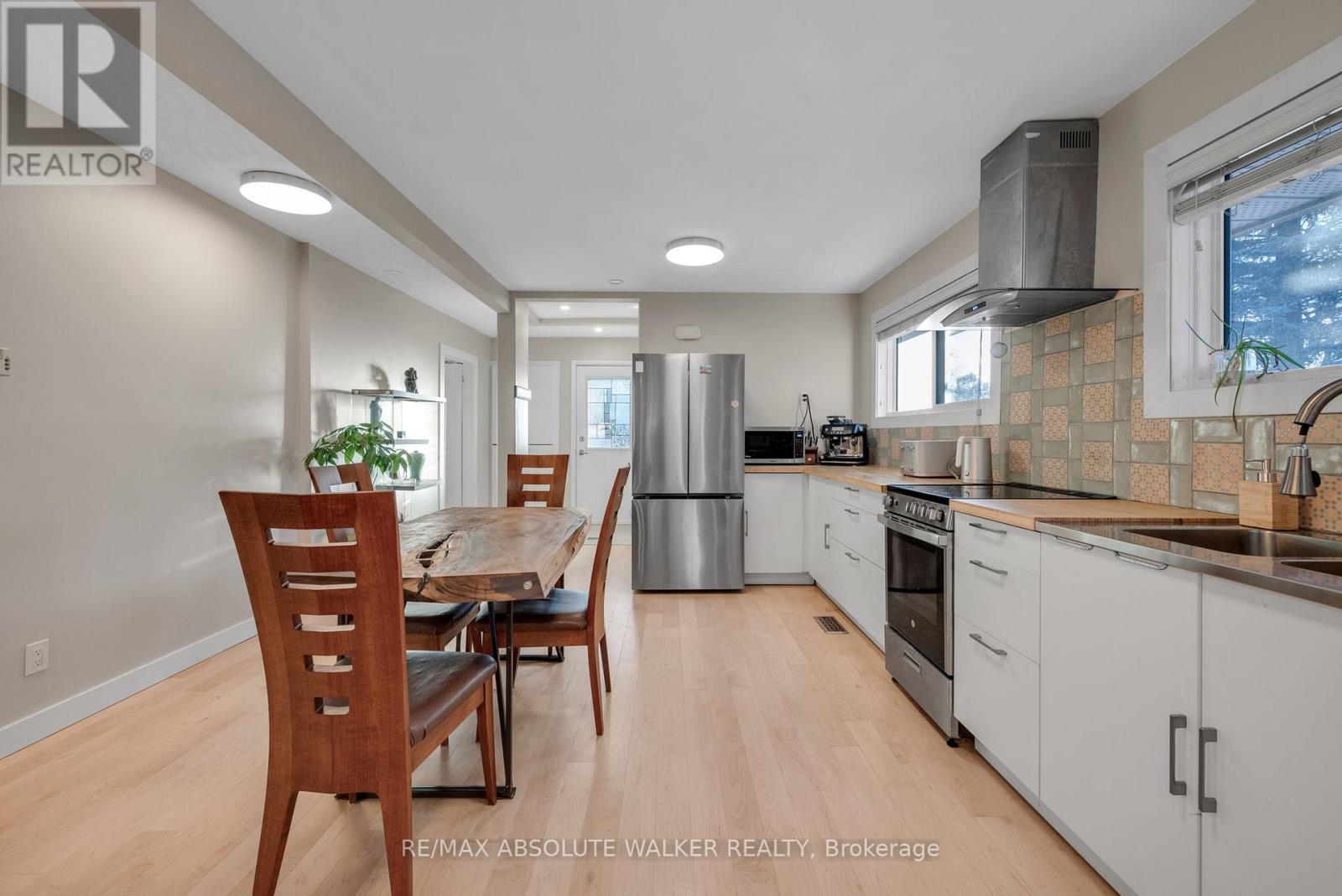 1343 Highgate Road, Ottawa, Ontario  K2C 2Y5 - Photo 8 - X12600418