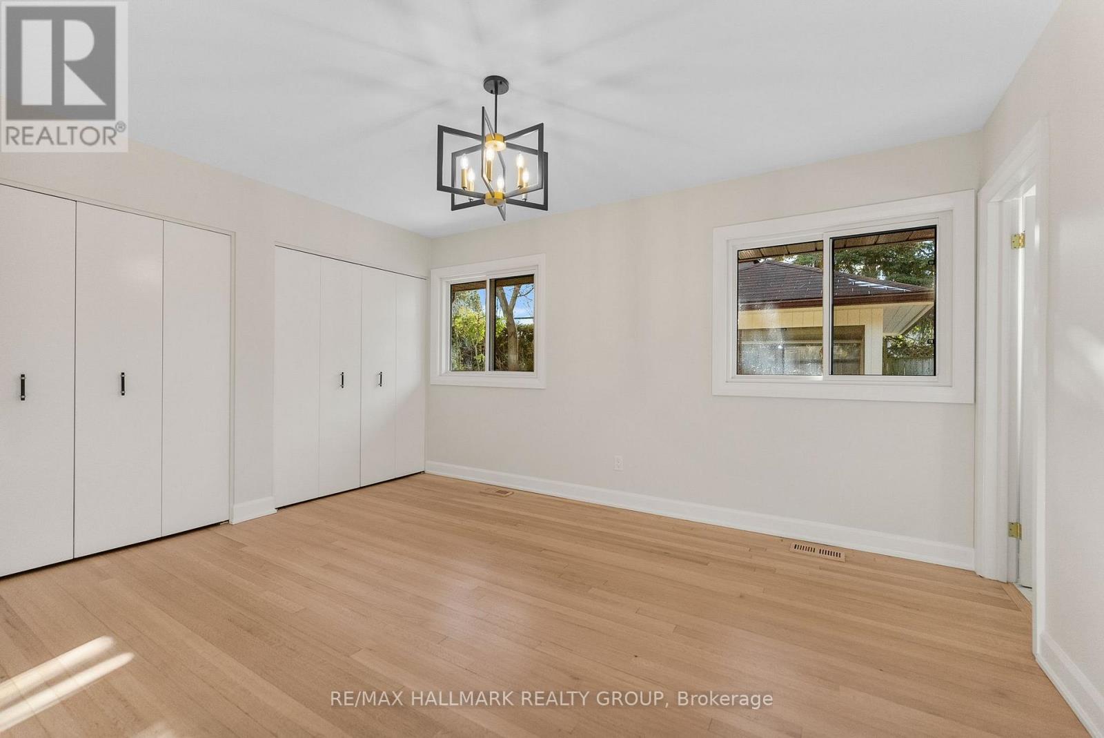 942 Elsett Drive, Ottawa, Ontario  K1G 2S9 - Photo 21 - X12600446