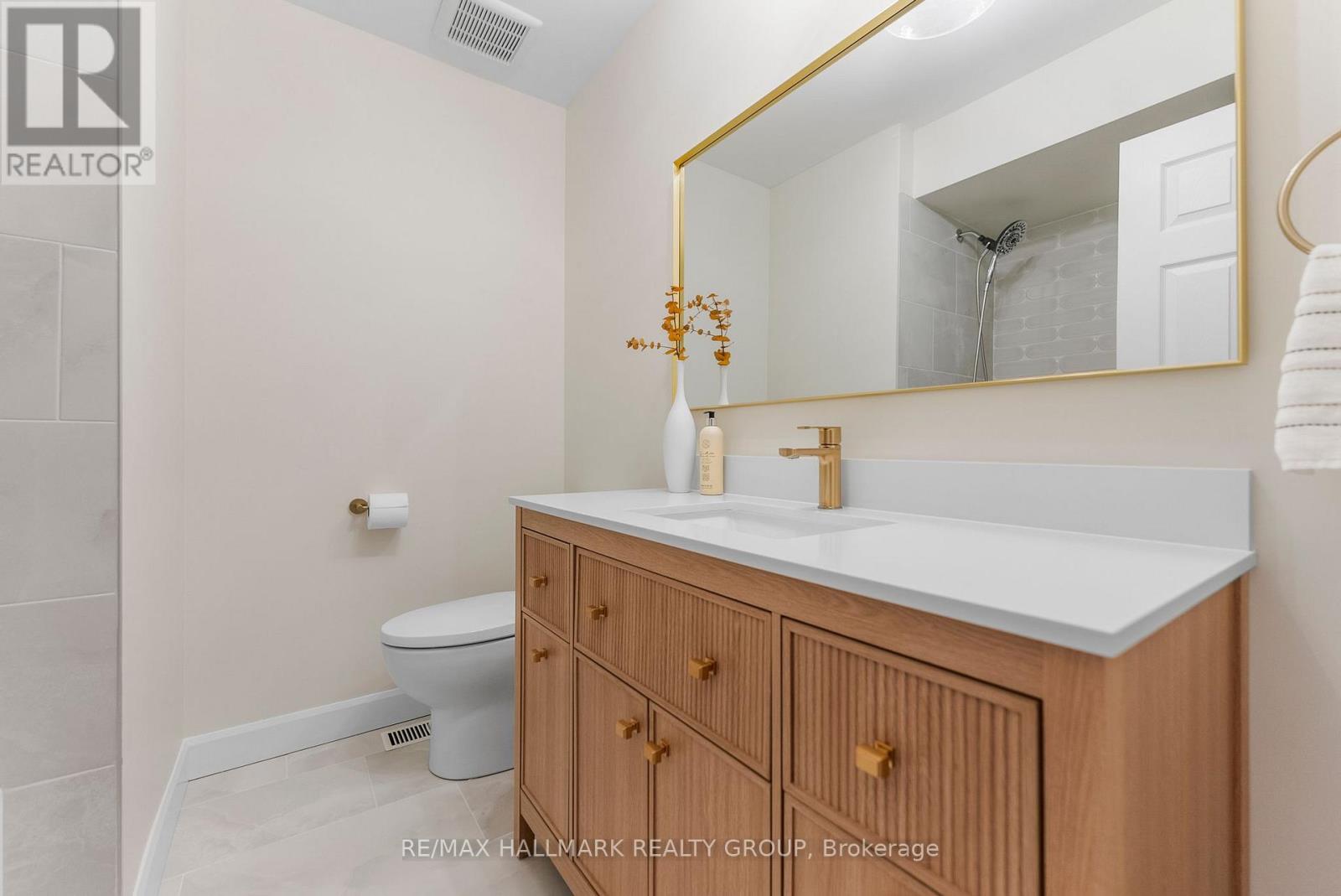 942 Elsett Drive, Ottawa, Ontario  K1G 2S9 - Photo 27 - X12600446