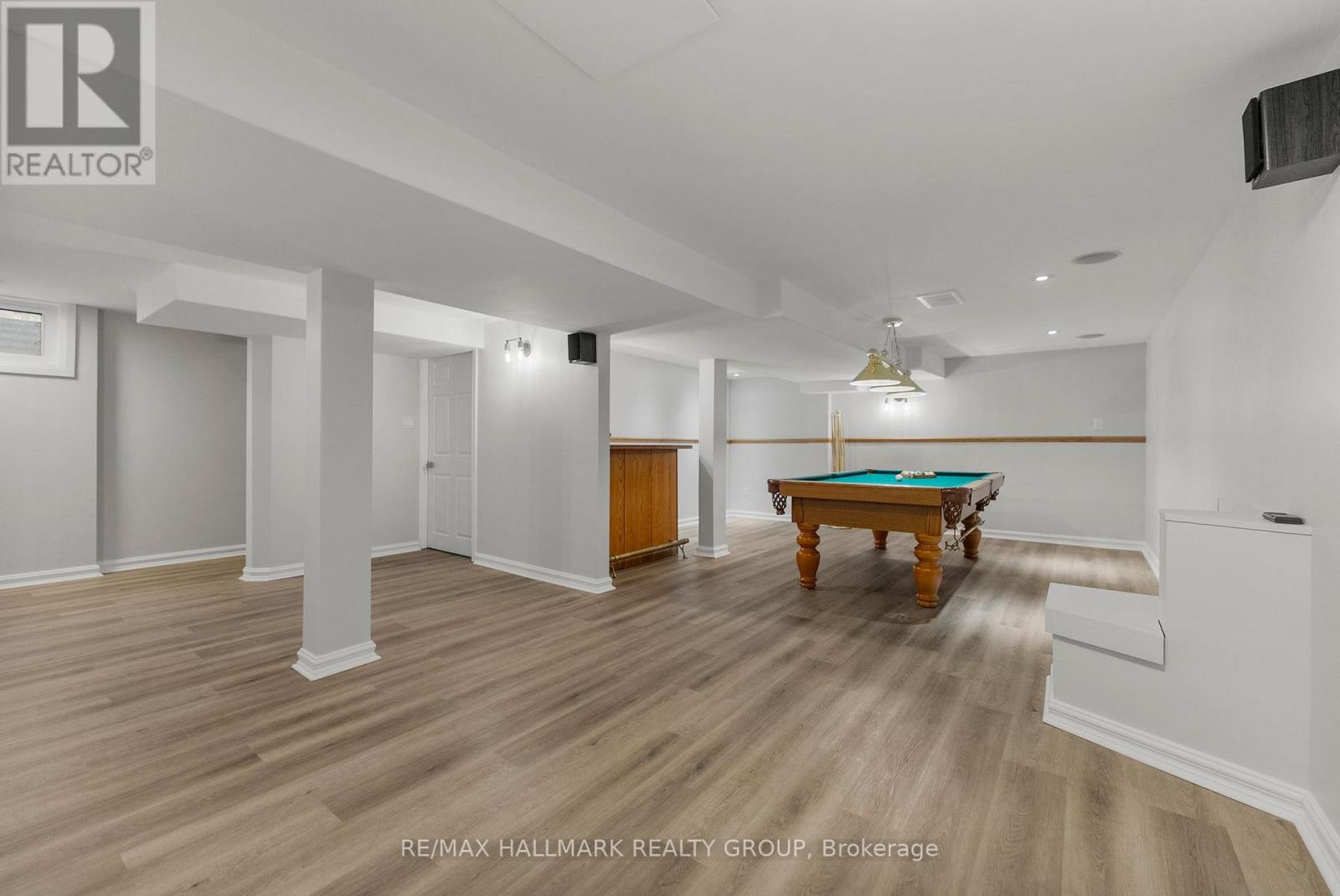 942 Elsett Drive, Ottawa, Ontario  K1G 2S9 - Photo 37 - X12600446