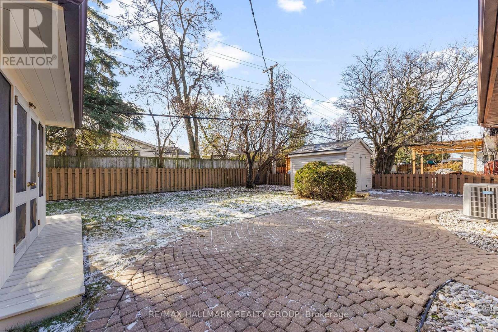 942 Elsett Drive, Ottawa, Ontario  K1G 2S9 - Photo 45 - X12600446