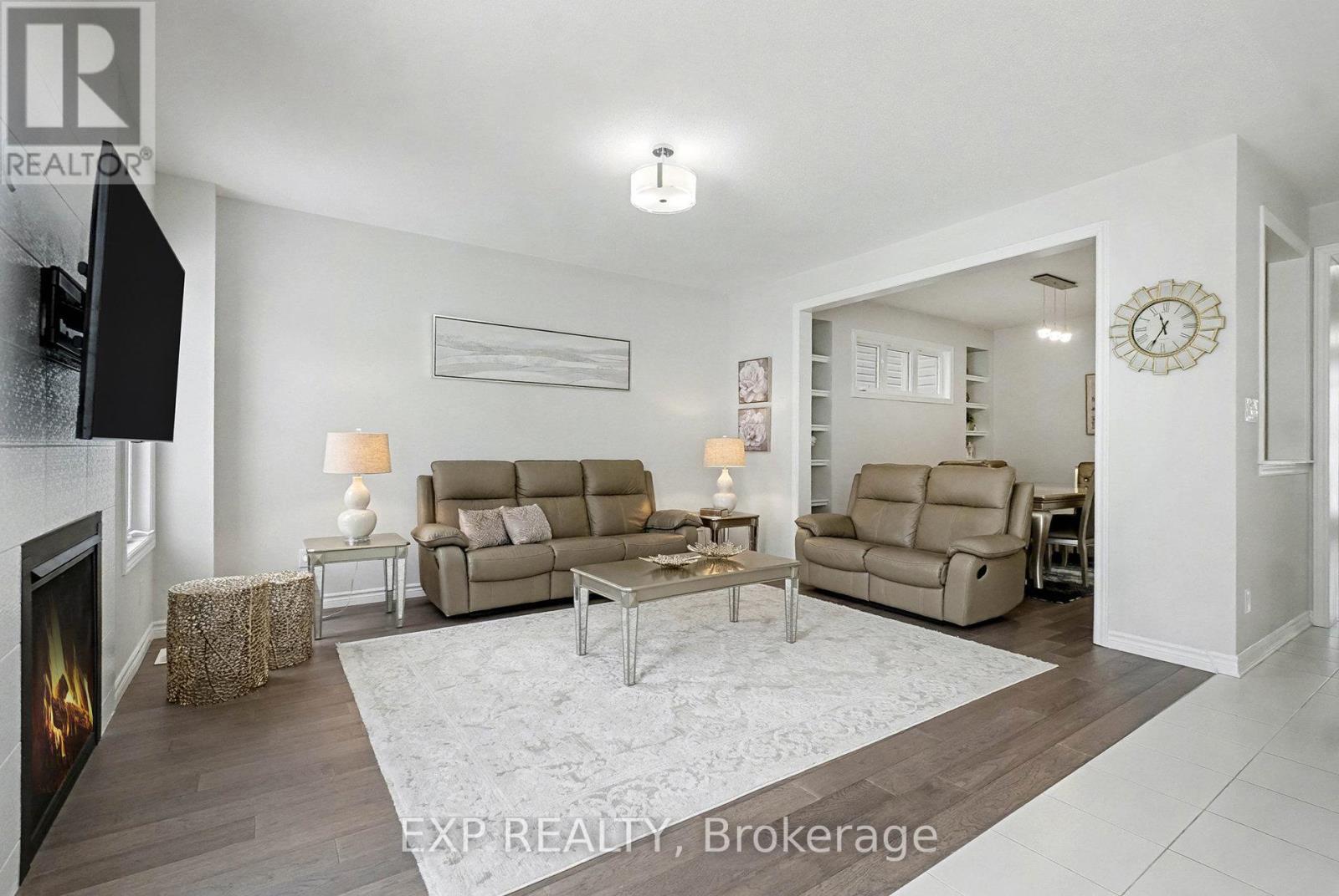 681 Broad Cove Crescent, Ottawa, Ontario  K2C 3H2 - Photo 12 - X12600462