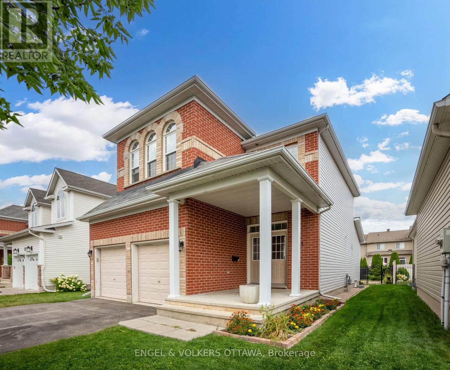 793 Valin Street, Ottawa, Ontario  K4A 4Y9 - Photo 2 - X12437179