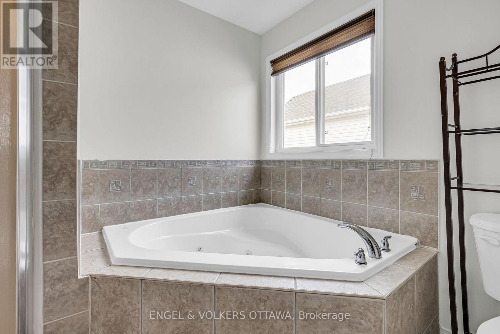 793 Valin Street, Ottawa, Ontario  K4A 4Y9 - Photo 22 - X12437179