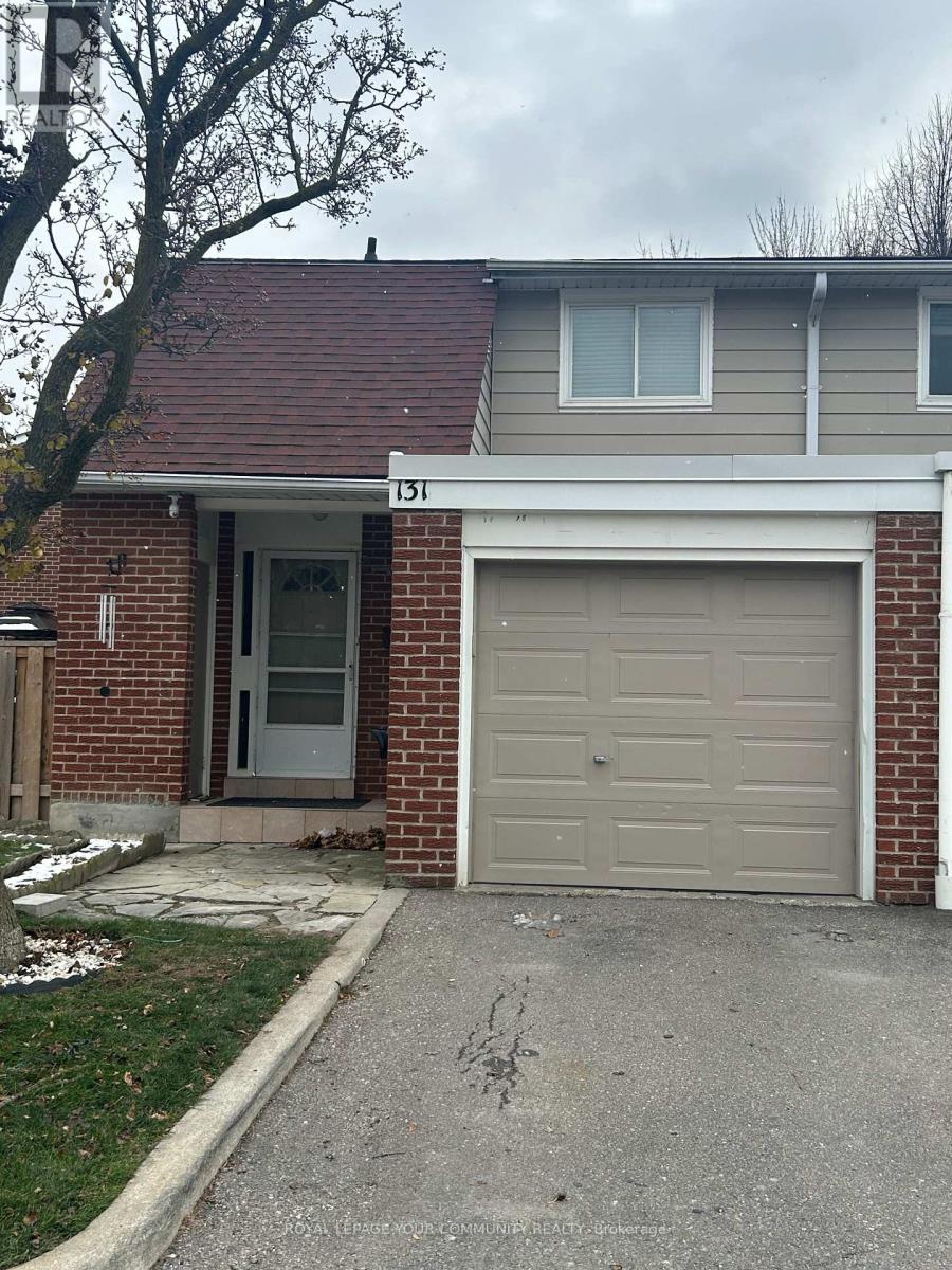 131 - 215 MISSISSAUGA VALLEY, Mississauga, Ontario