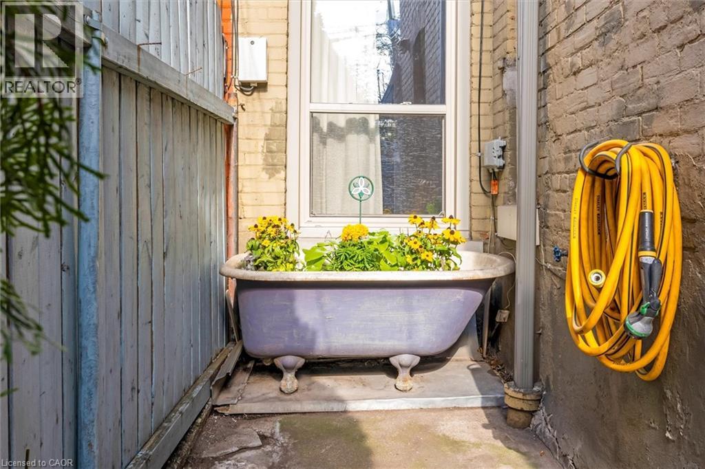 158 Wilson Street, Hamilton, Ontario  L8R 1E2 - Photo 35 - 40792164