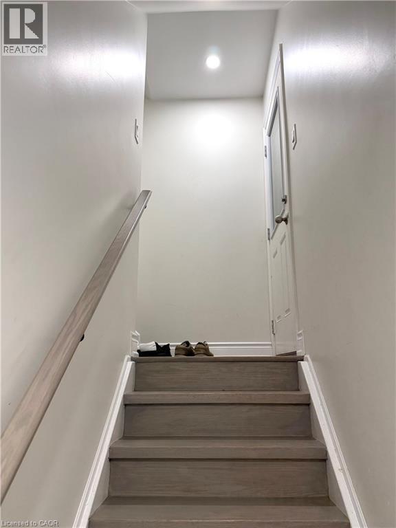 16 LADY EVELYN Crescent Unit# Lower, Brampton, Ontario