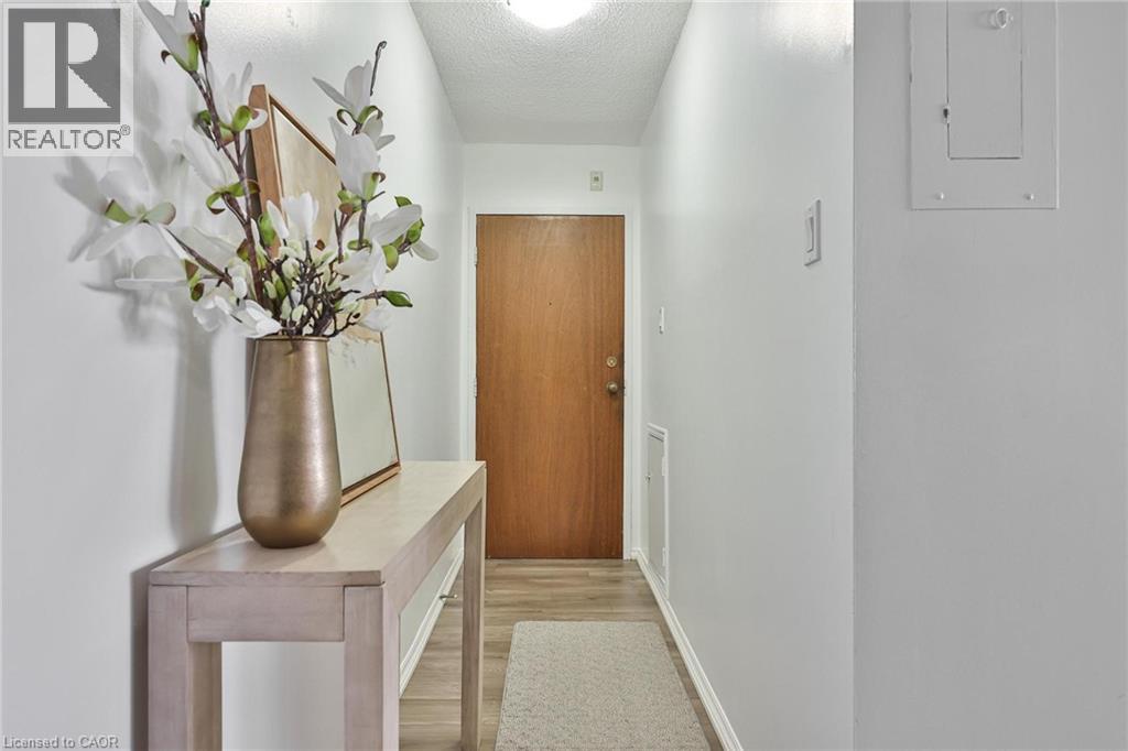 375 King Street N Unit# 1706, Waterloo, Ontario  N2J 4L6 - Photo 2 - 40791883