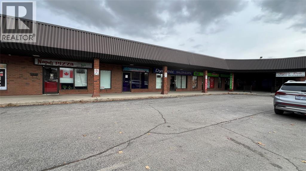 940 Murphy Road, Sarnia photo 2
