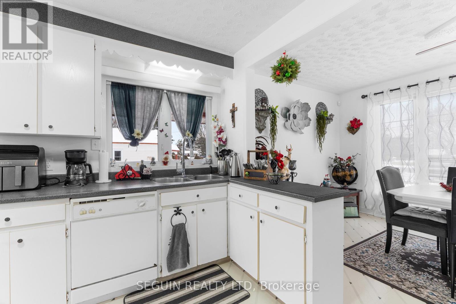 516 Front Road, Champlain, Ontario  K6A 2T4 - Photo 10 - X12598602