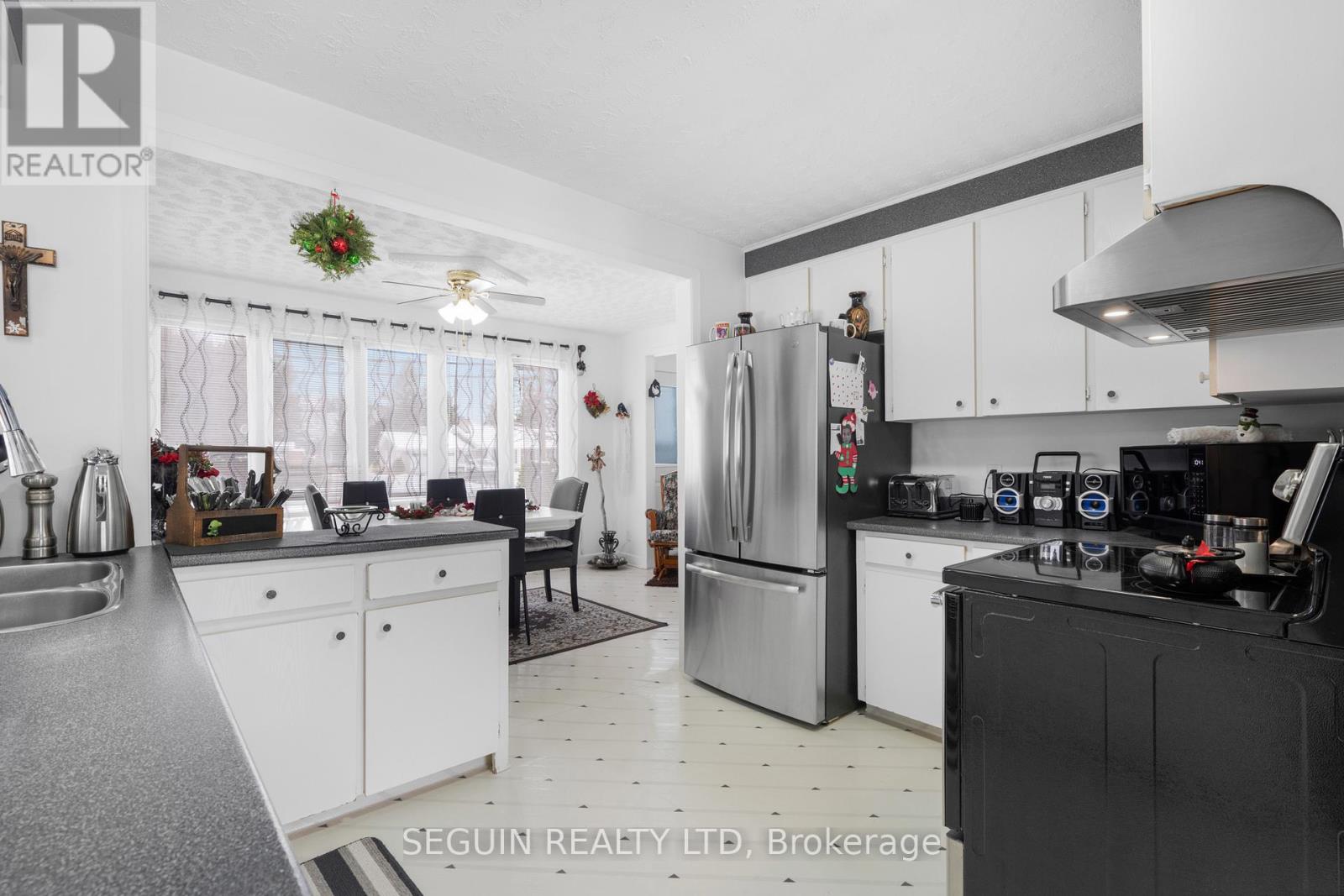 516 Front Road, Champlain, Ontario  K6A 2T4 - Photo 12 - X12598602