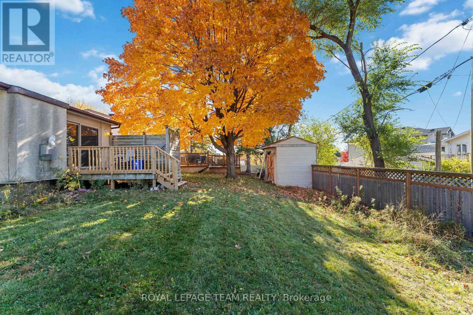 1094 Alenmede Crescent, Ottawa, Ontario K2B 8H3 - Photo 39 - X12485329