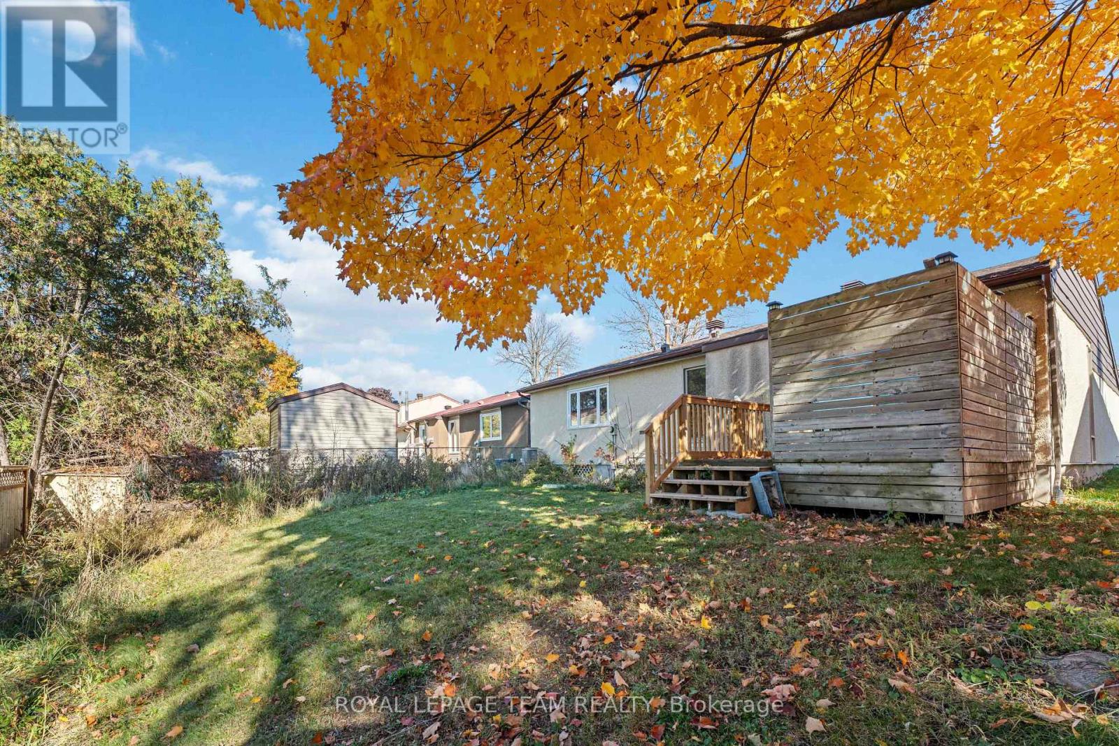 1094 Alenmede Crescent, Ottawa, Ontario K2B 8H3 - Photo 37 - X12485329