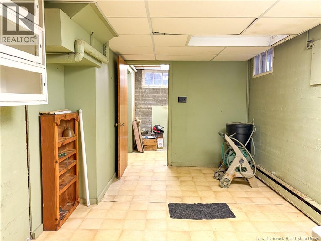 151 Chapel Street, Woodstock, New Brunswick  E7M 1G9 - Photo 33 - NB130651