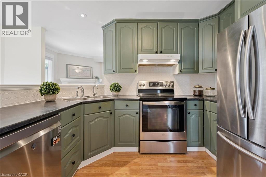 256 Grand River Boulevard, Kitchener, Ontario  N2A 3K4 - Photo 11 - 40767459