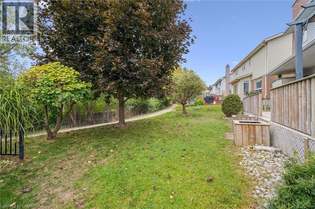 256 Grand River Boulevard, Kitchener, Ontario  N2A 3K4 - Photo 38 - 40767459