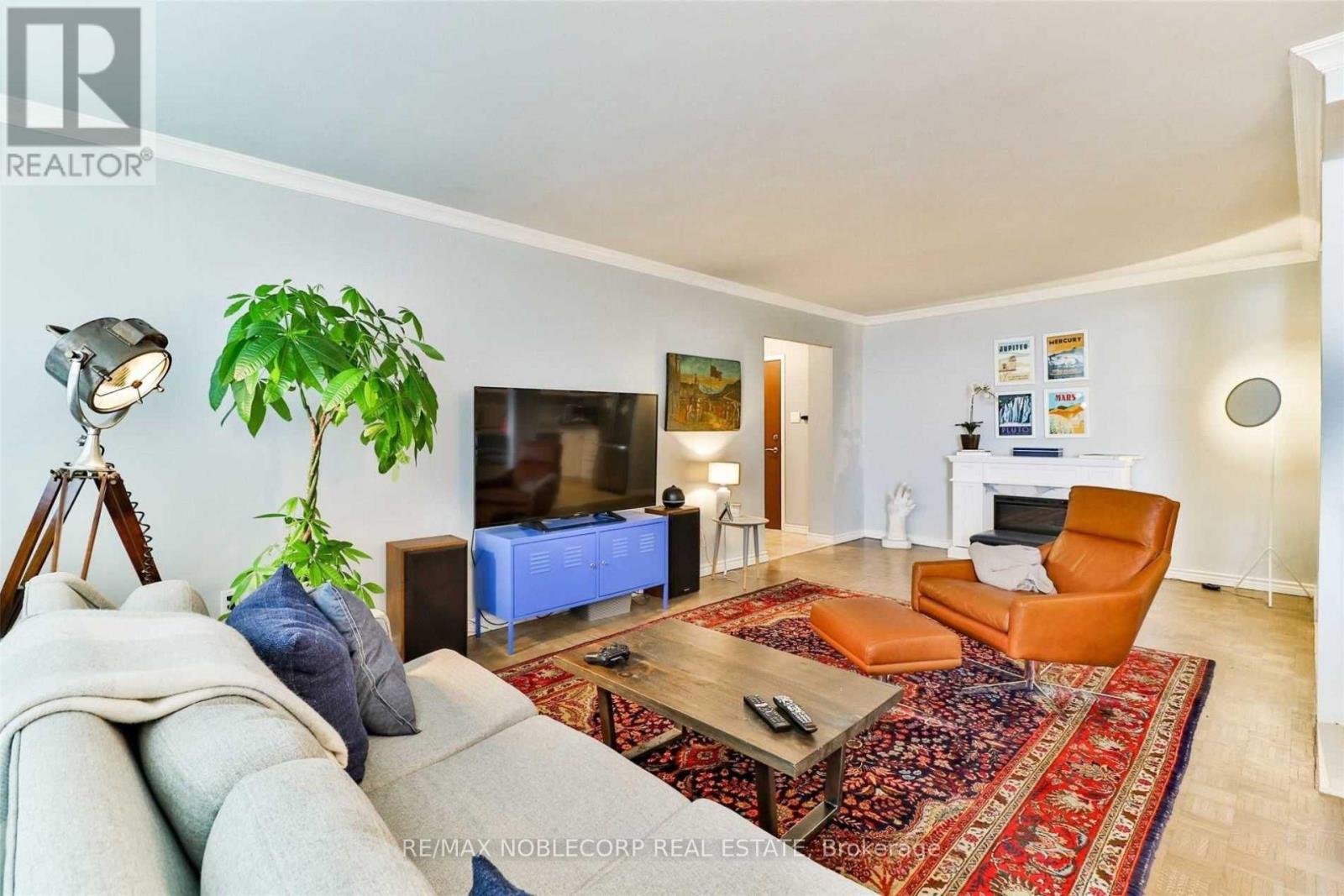 1201 - 360 RIDELLE AVENUE, toronto (briar hill-belgravia), Ontario