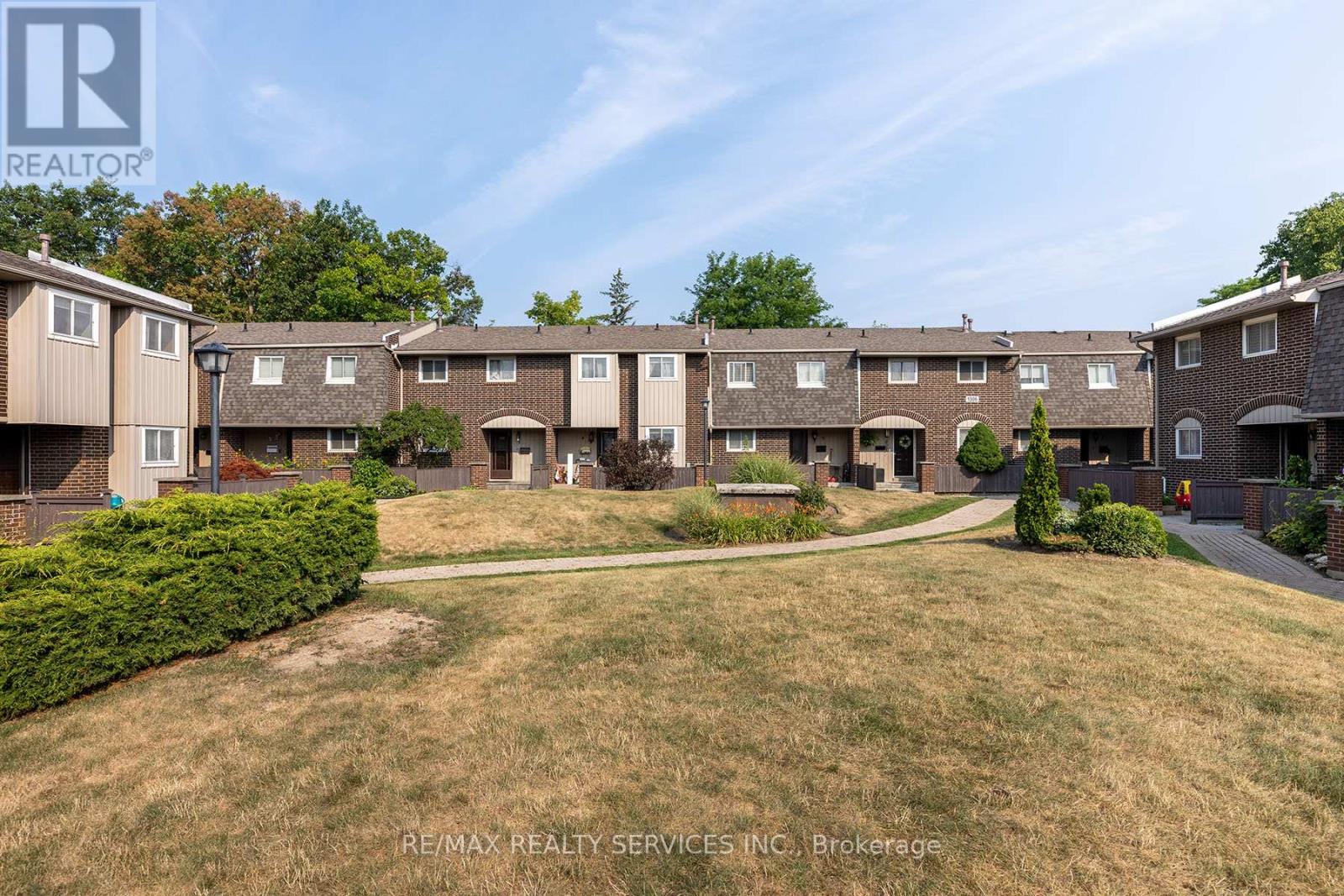 UNIT 3 - 1306 GUELPH LINE, burlington (mountainside), Ontario