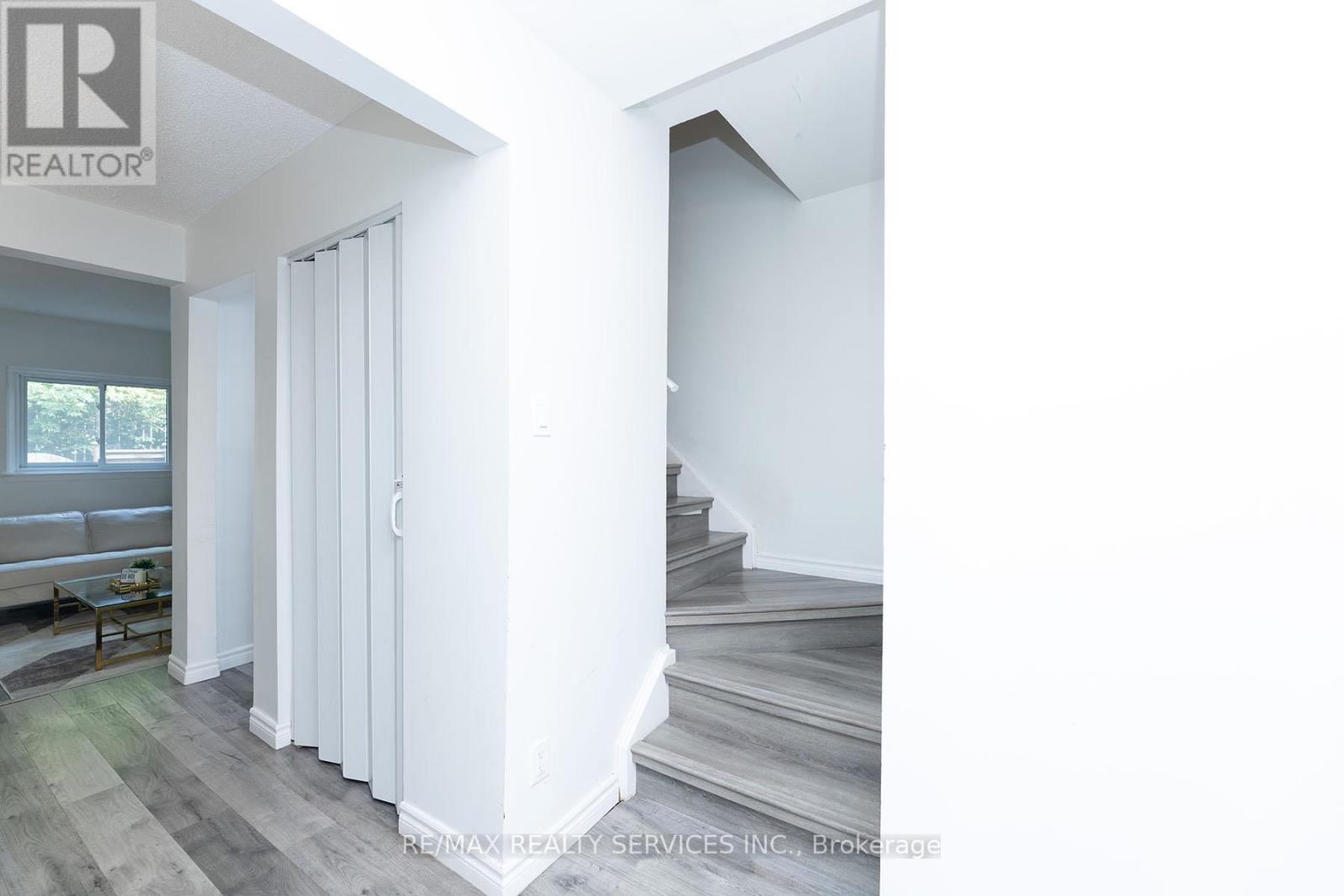 Unit 3 - 1306 Guelph Line, Burlington (Mountainside), Ontario  L7P 2S9 - Photo 22 - W12600430