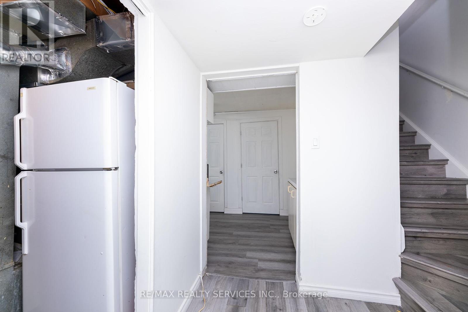 Unit 3 - 1306 Guelph Line, Burlington (Mountainside), Ontario  L7P 2S9 - Photo 36 - W12600430