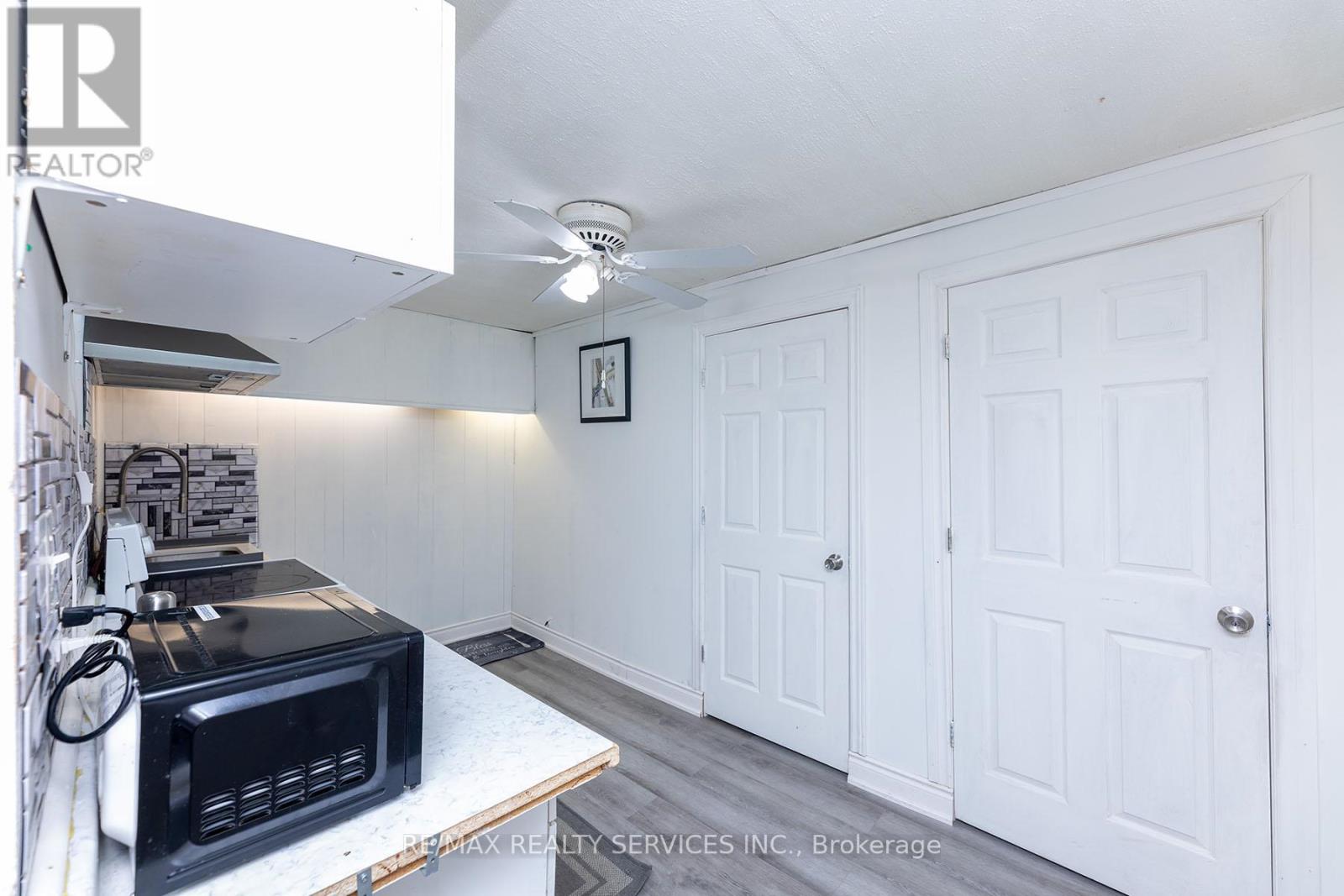 Unit 3 - 1306 Guelph Line, Burlington (Mountainside), Ontario  L7P 2S9 - Photo 38 - W12600430