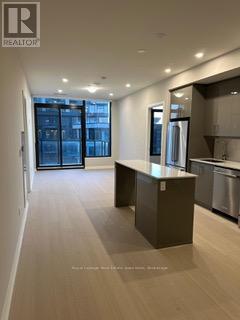 603 - 1415 Dundas Street E, Oakville, Ontario  L6H 8A3 - Photo 3 - W12600466