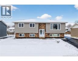 60 Crown, moncton, New Brunswick