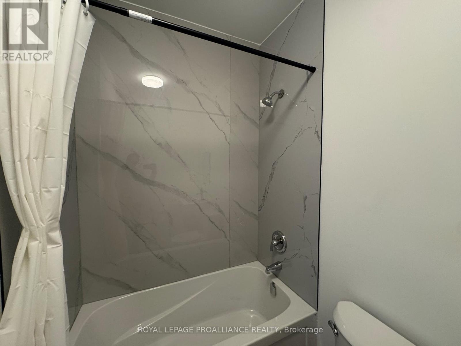 #2 - 380 Park Street N, Peterborough, Ontario  K9H 4P8 - Photo 17 - X12598932