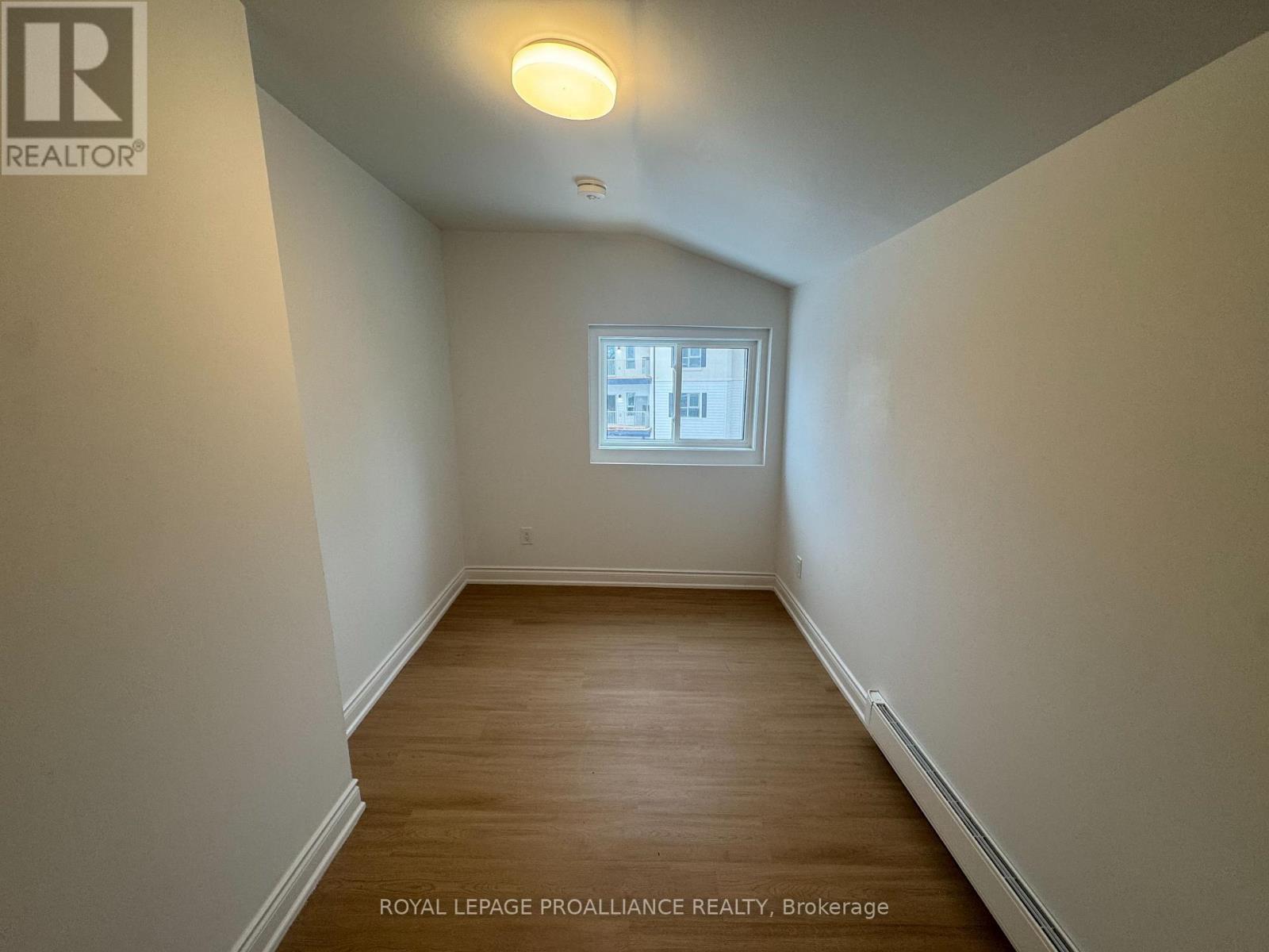 #2 - 380 Park Street N, Peterborough, Ontario  K9H 4P8 - Photo 14 - X12598932