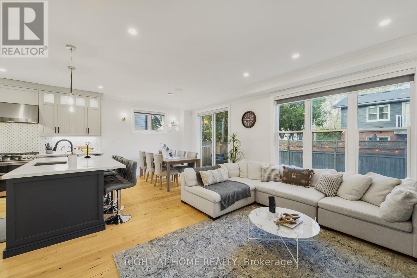 17 George Street, Markham, Ontario  L3P 2R8 - Photo 7 - N12557434