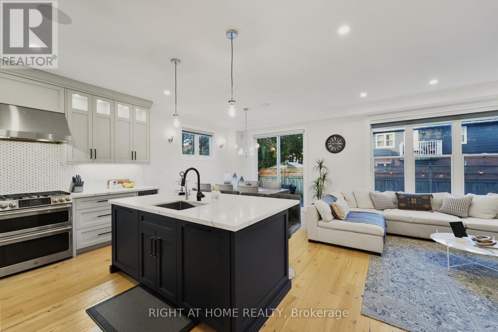 17 George Street, Markham, Ontario  L3P 2R8 - Photo 10 - N12557434