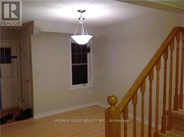 47 Lothbury Drive, Brampton, Ontario  L7A 4G6 - Photo 2 - W12599210