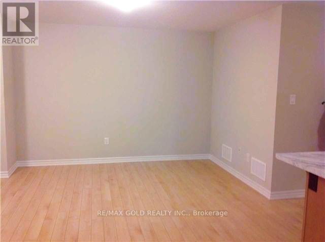 47 Lothbury Drive, Brampton, Ontario  L7A 4G6 - Photo 6 - W12599210