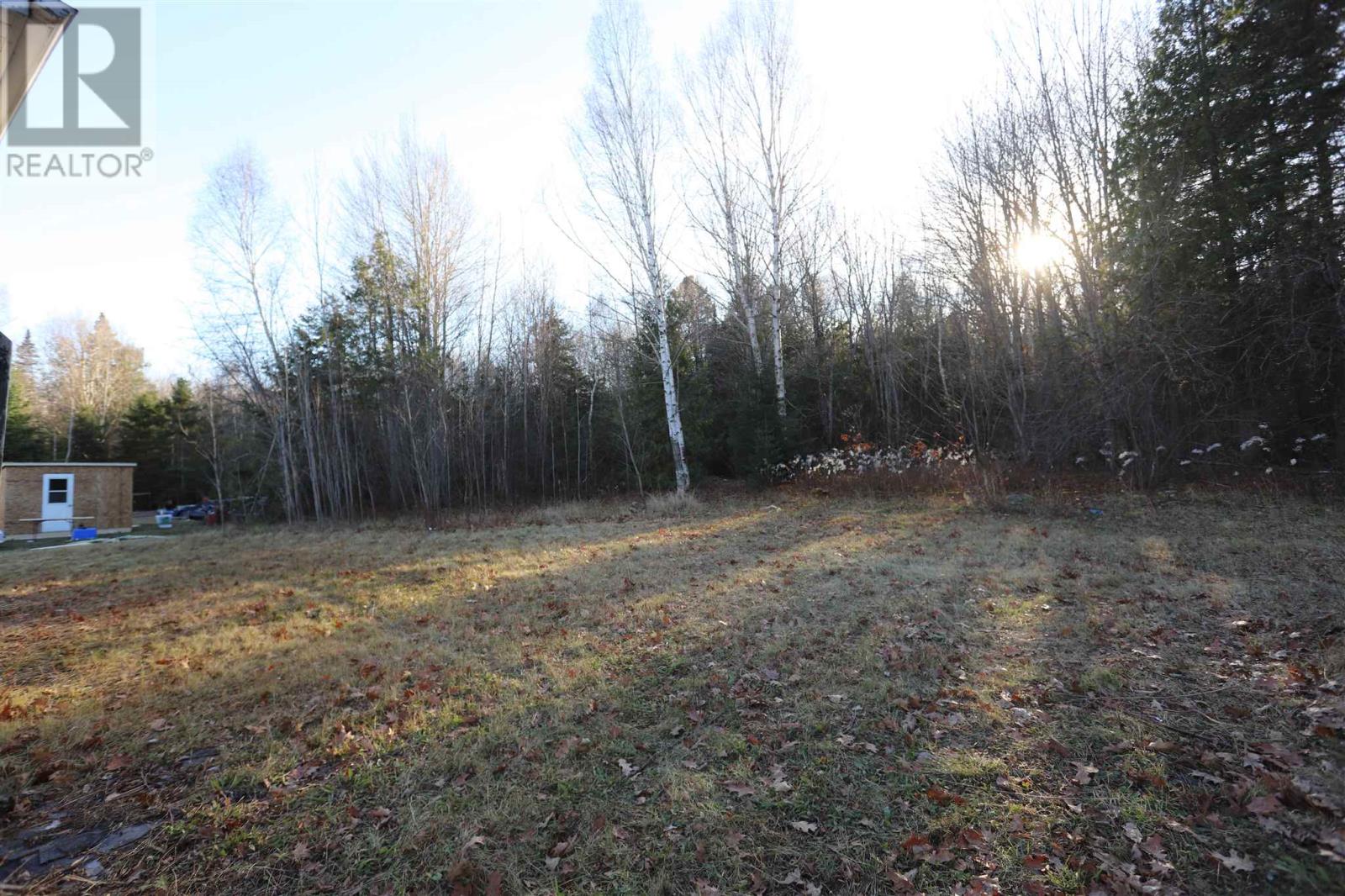 11 Superior St, Batchawana, Ontario  P0S 1A0 - Photo 3 - SM253328