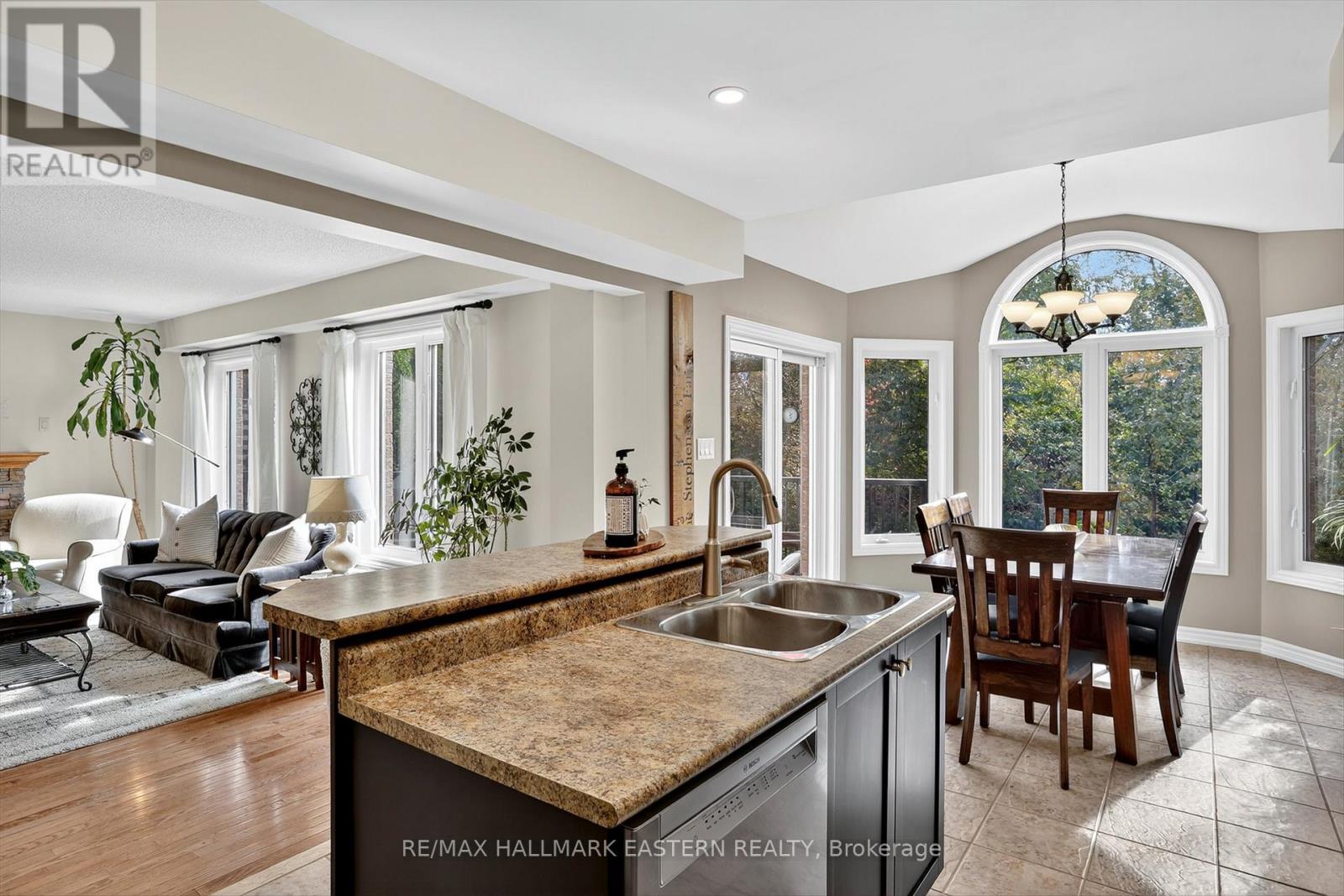 110 Sleeman Square, Clarington, Ontario  L1E 3K5 - Photo 15 - E12600552