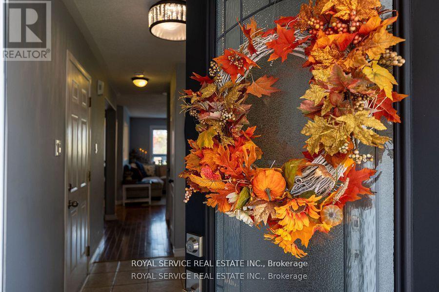 446 Abound Crescent, Peterborough, Ontario  K9J 8S2 - Photo 3 - X12600654