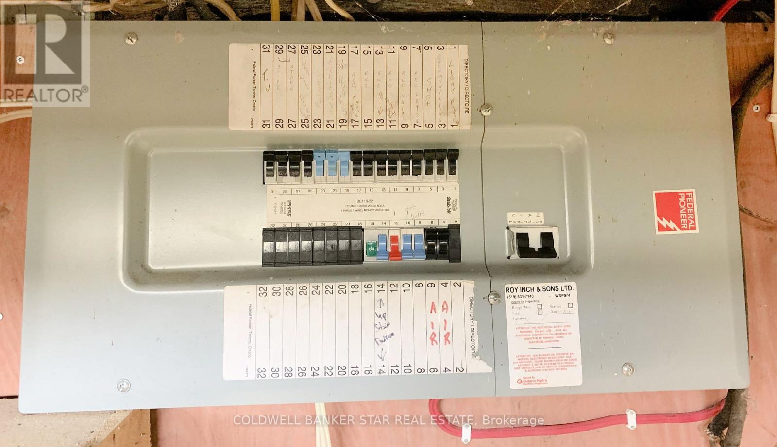 14 Antrim Street, St. Thomas, Ontario  N5P 1S3 - Photo 23 - X12600500