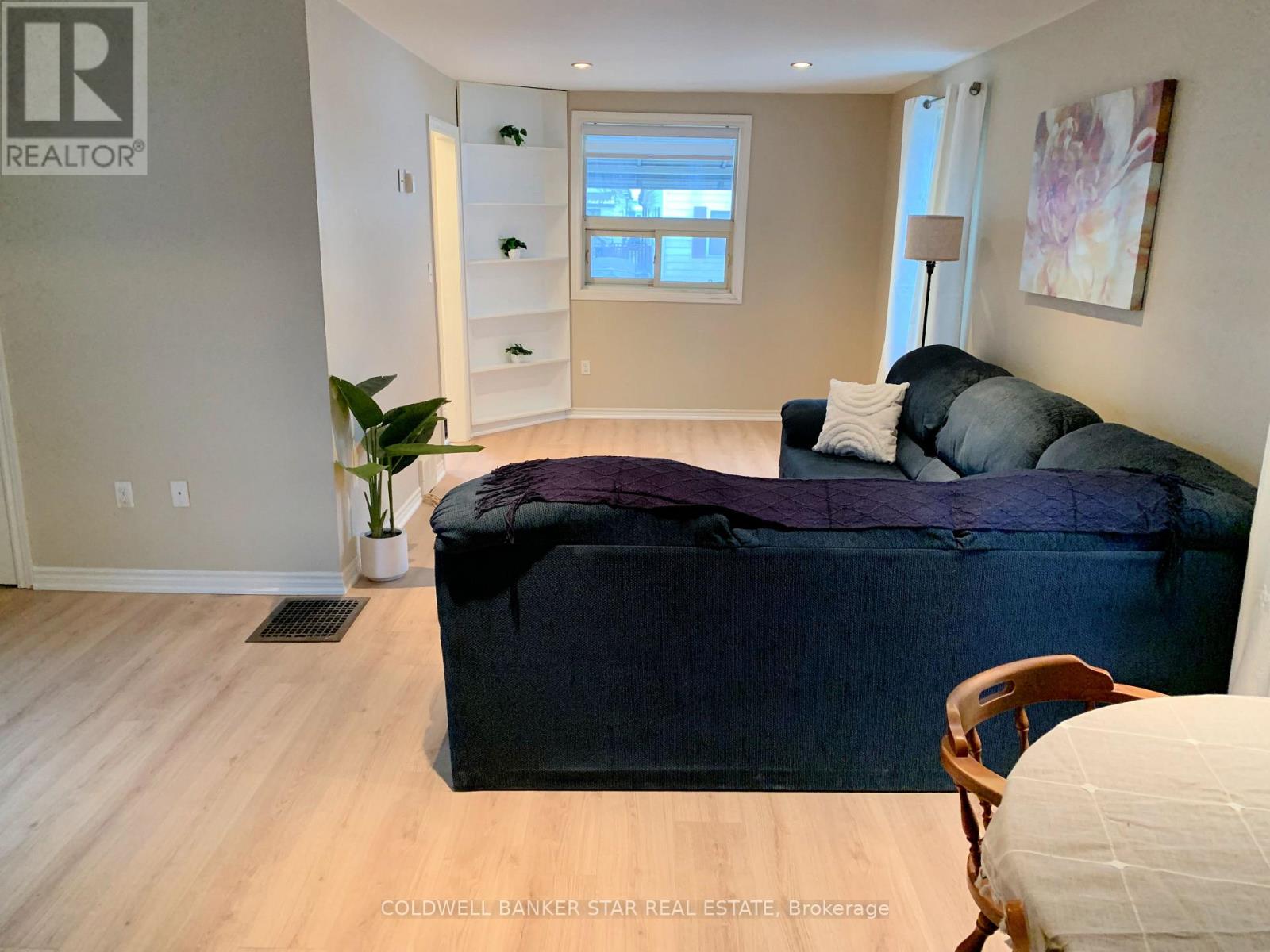 14 Antrim Street, St. Thomas, Ontario  N5P 1S3 - Photo 7 - X12600500