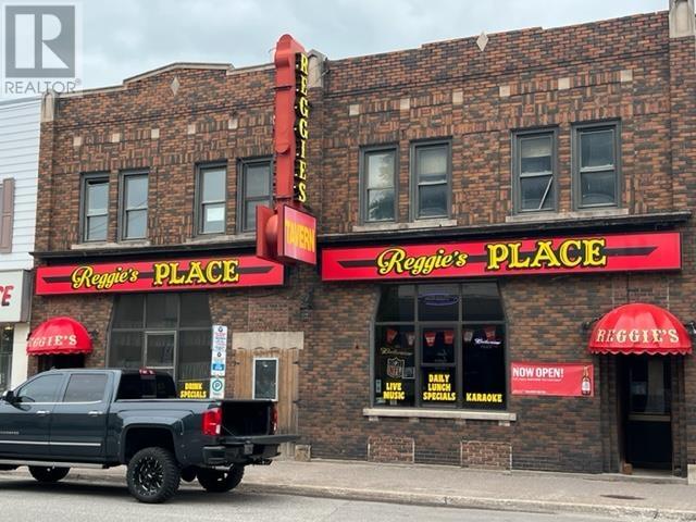 458 Queen St E, Sault Ste. Marie, Ontario P6A 1Z7 - Photo 1 - SM253407
